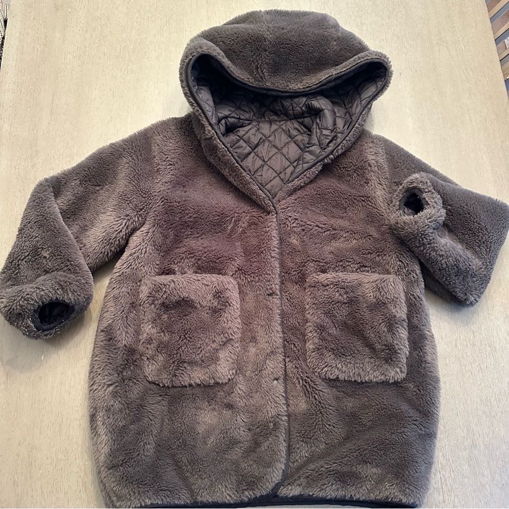 ZARA Girls Reversible Hooded Fluffy and Quilted Brown Jacket Size 8 128cm